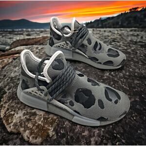 ADIDAS x Pharrell HU NMD Sneaker LV Animal Boost Ultra Mens 8.5 Shoes New In Box